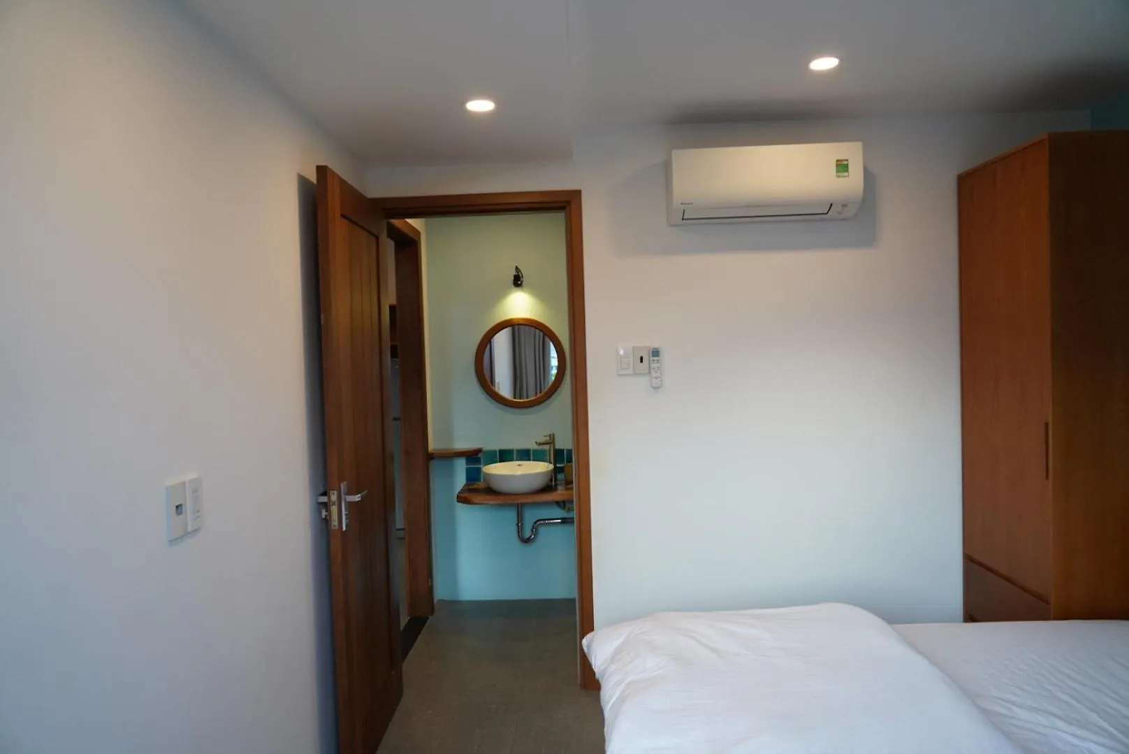 Laholm Hotel - Apartment Nha Trang 0*,  Vietnam