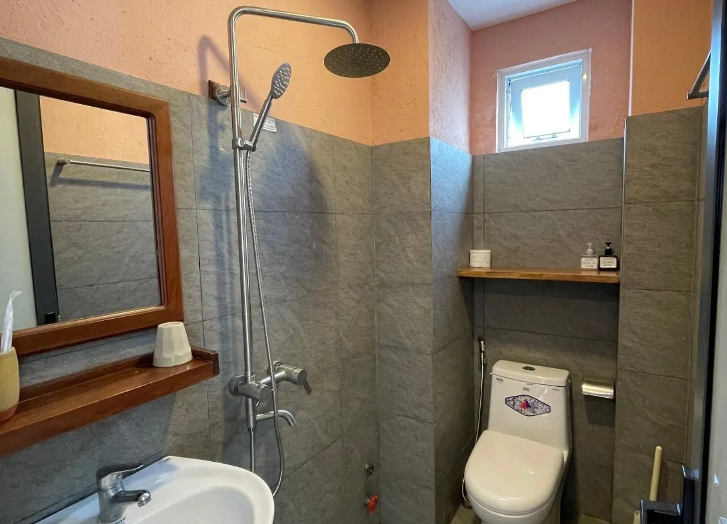 Laholm Hotel - Apartment Nha Trang